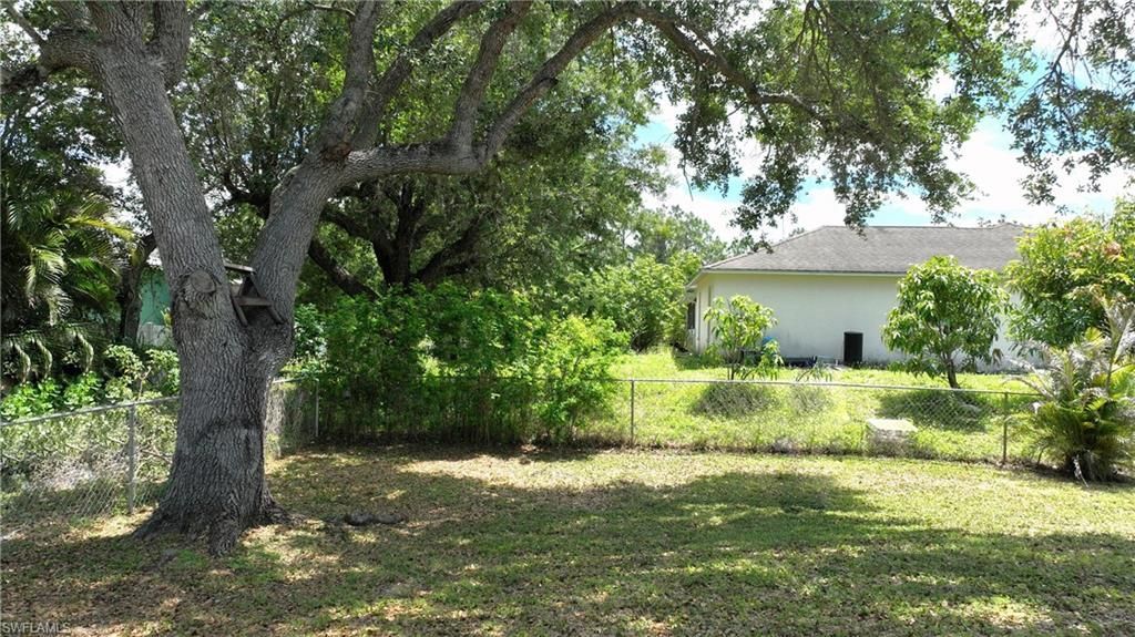 97 Blackstone Dr, Fort Myers, FL 33913 Photo