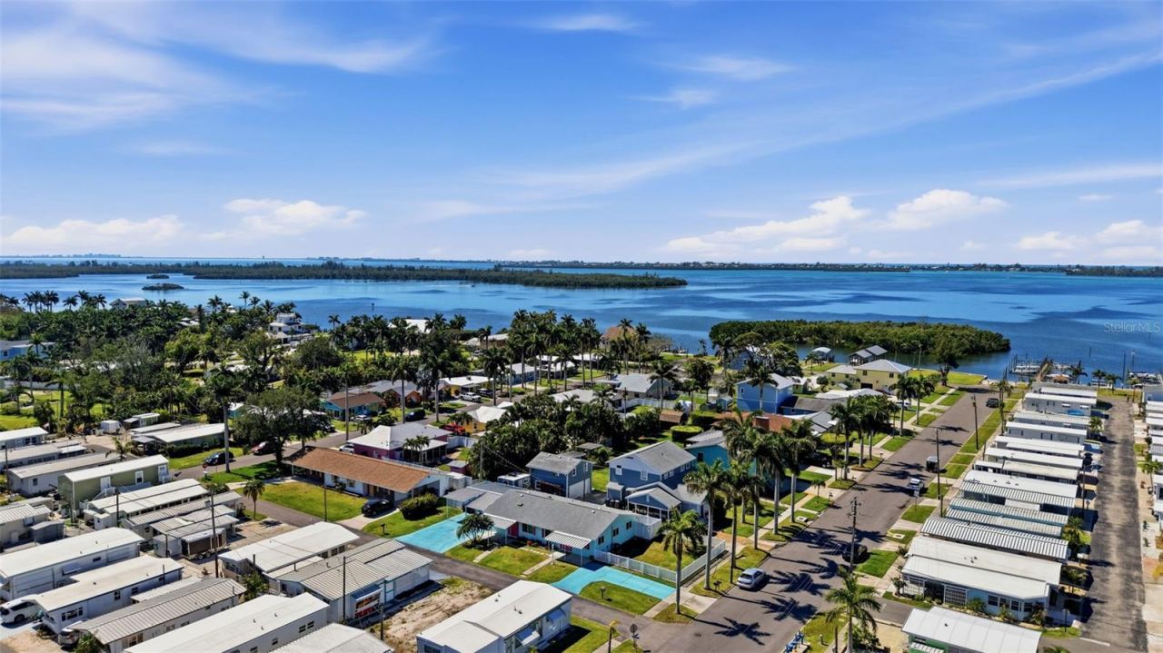 4515-4517 103rd Street Court W, Bradenton, FL 34210 Photo