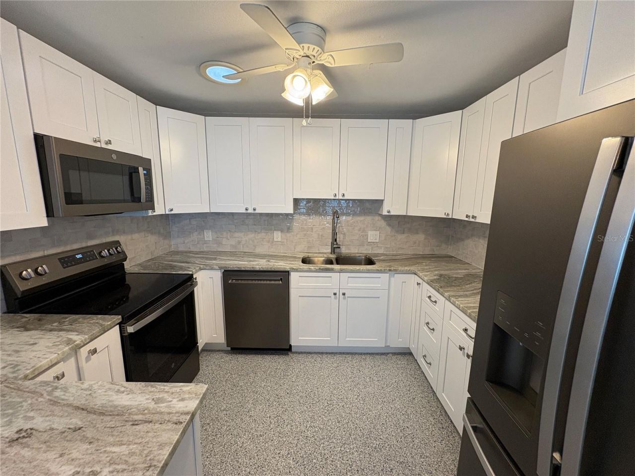 4515-4517 103rd Street Court W, Bradenton, FL 34210 Photo