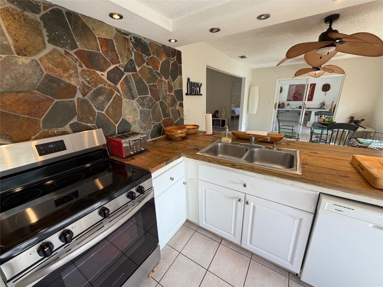 13304 Wagner Drive, Hudson, FL 34667 Photo