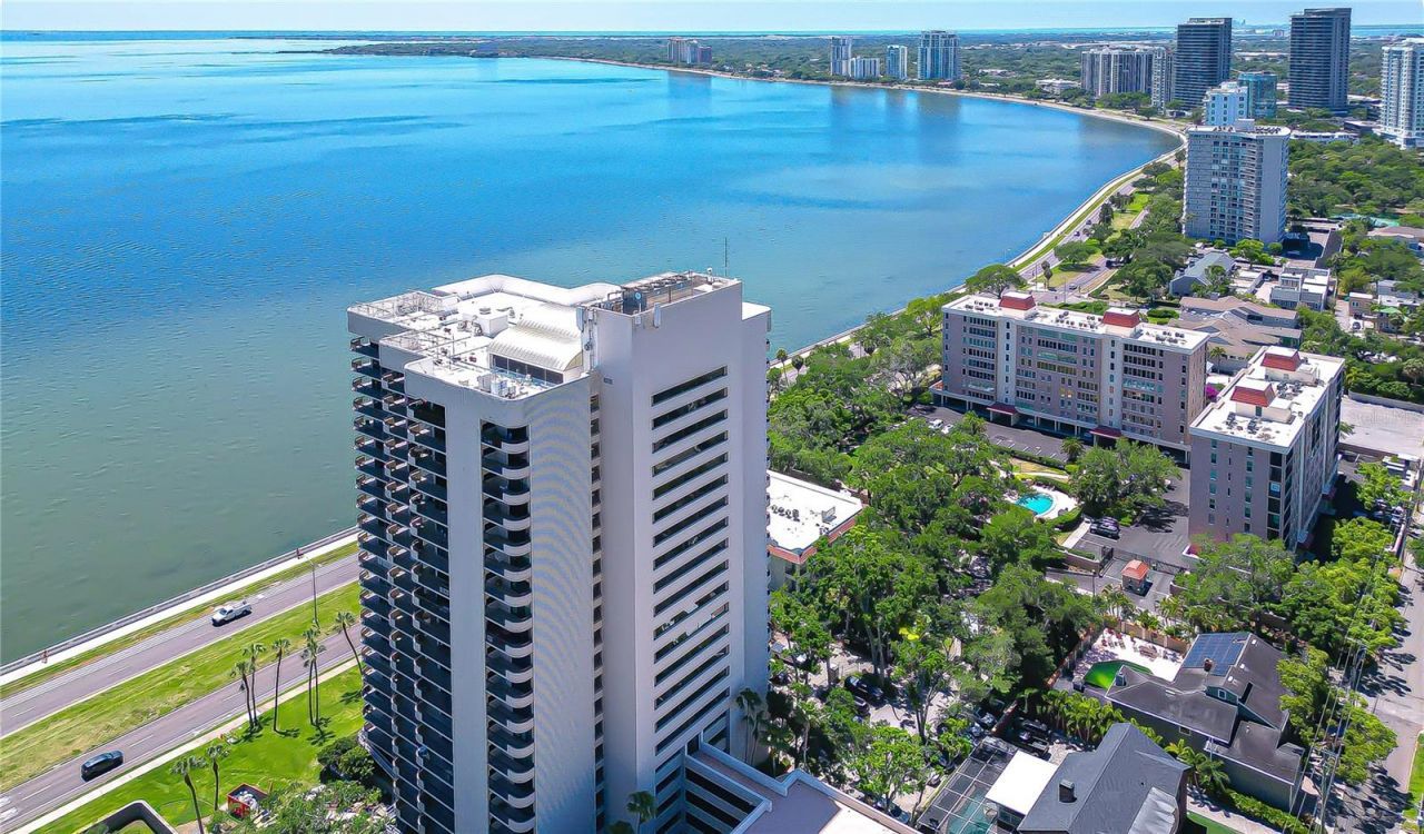 2413 Bayshore Boulevard, Unit 1003, Tampa, FL 33629 Photo