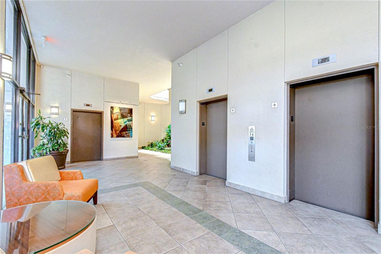 2413 Bayshore Boulevard, Unit 1003, Tampa, FL 33629 Photo