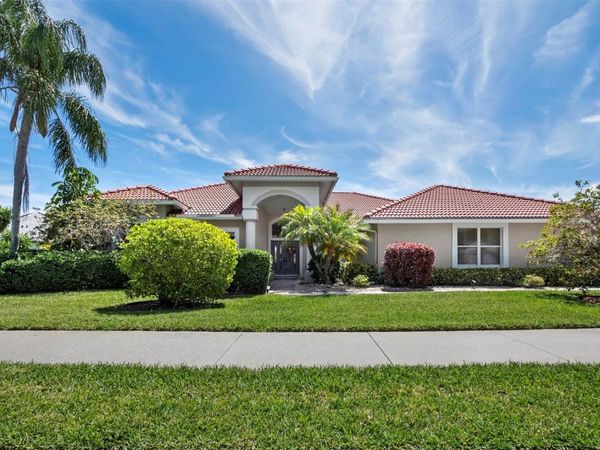 8615 WOODBRIAR DRIVE , SARASOTA, FL 34238