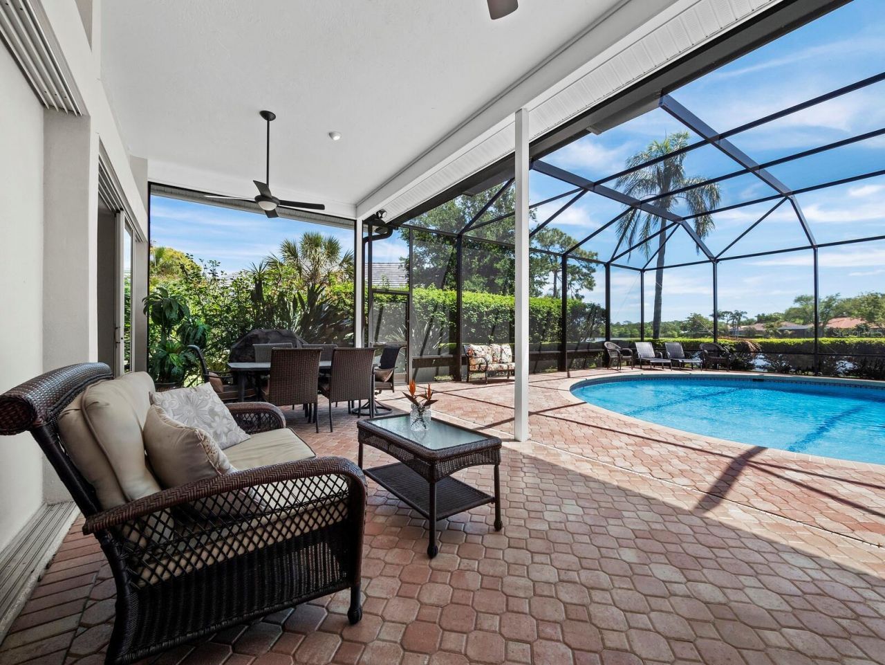8615 Woodbriar Drive, Sarasota, FL 34238 Photo
