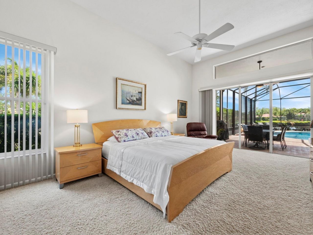 8615 Woodbriar Drive, Sarasota, FL 34238 Photo