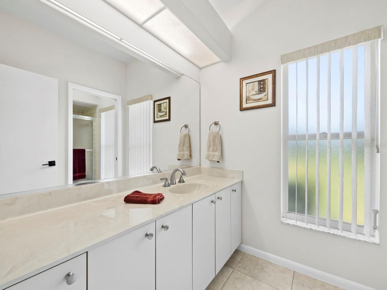 8615 Woodbriar Drive, Sarasota, FL 34238 Photo