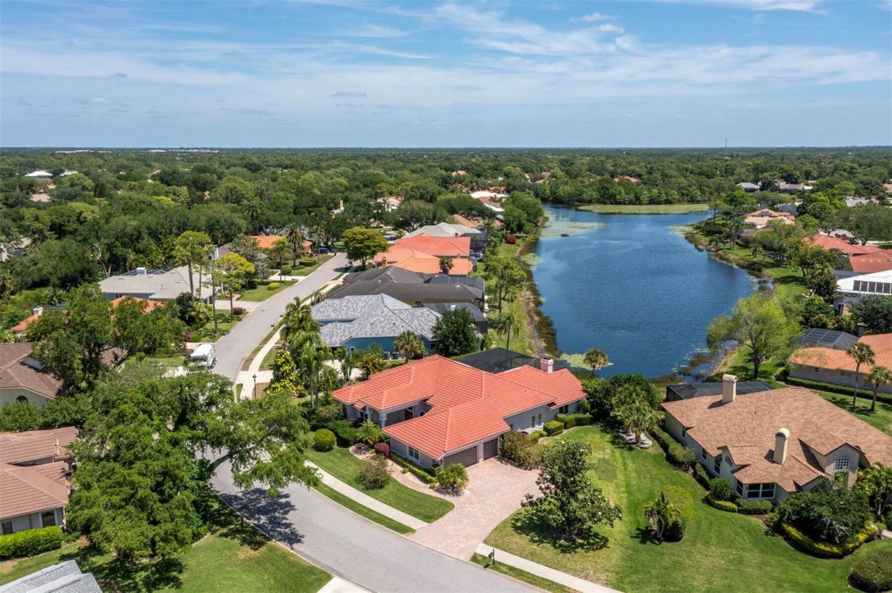 8615 Woodbriar Drive, Sarasota, FL 34238 Photo