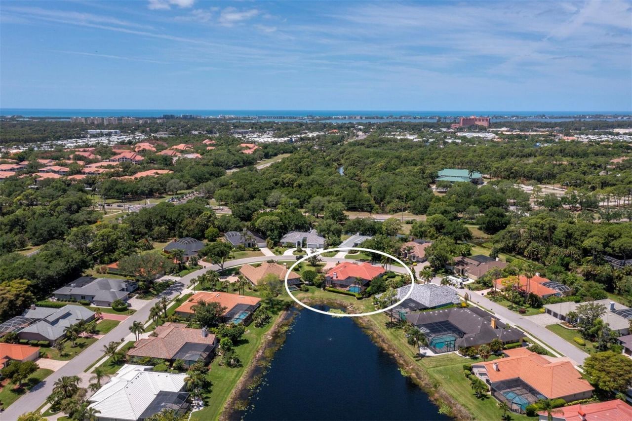 8615 Woodbriar Drive, Sarasota, FL 34238 Photo