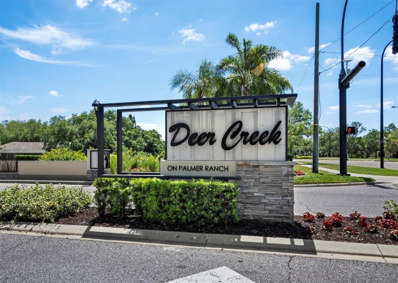 8615 Woodbriar Drive, Sarasota, FL 34238 Photo