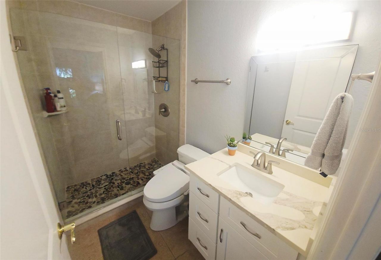 850 S Tamiami Trail , Unit 308, Sarasota, FL 34236 Photo