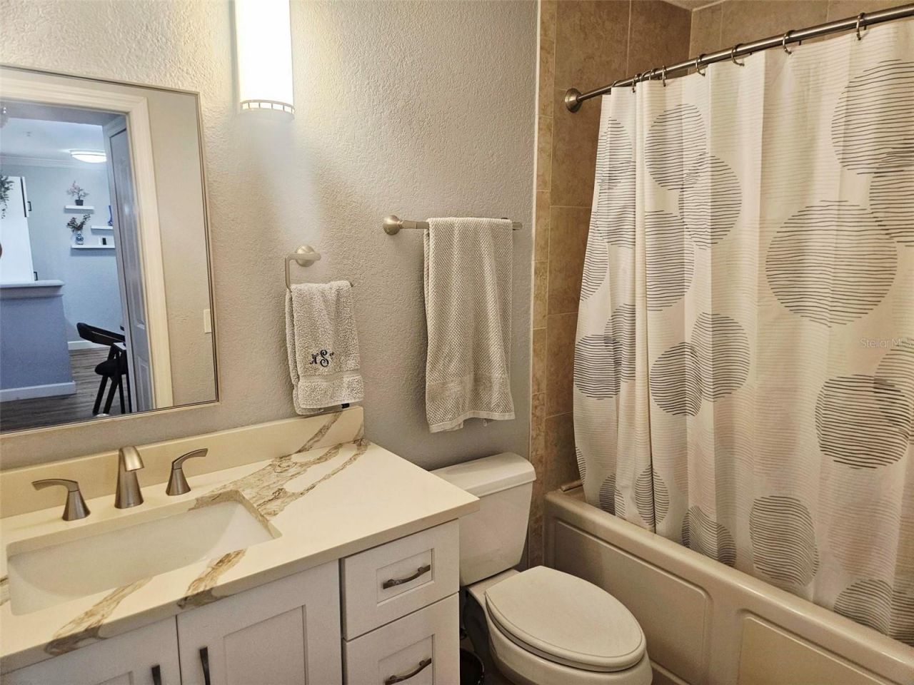 850 S Tamiami Trail , Unit 308, Sarasota, FL 34236 Photo