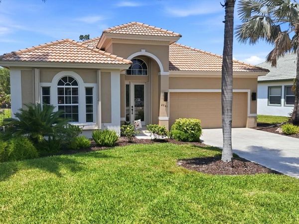 2761 SAWGRASS COURT , PORT CHARLOTTE, FL 33953