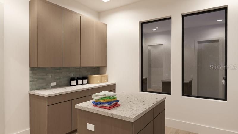210 S Occident Street, Tampa, FL 33609 Photo