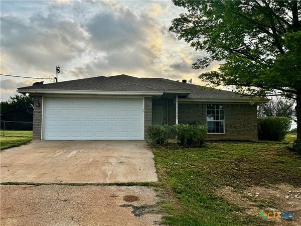 397 County Road 3367 , Kempner, TX 76539
