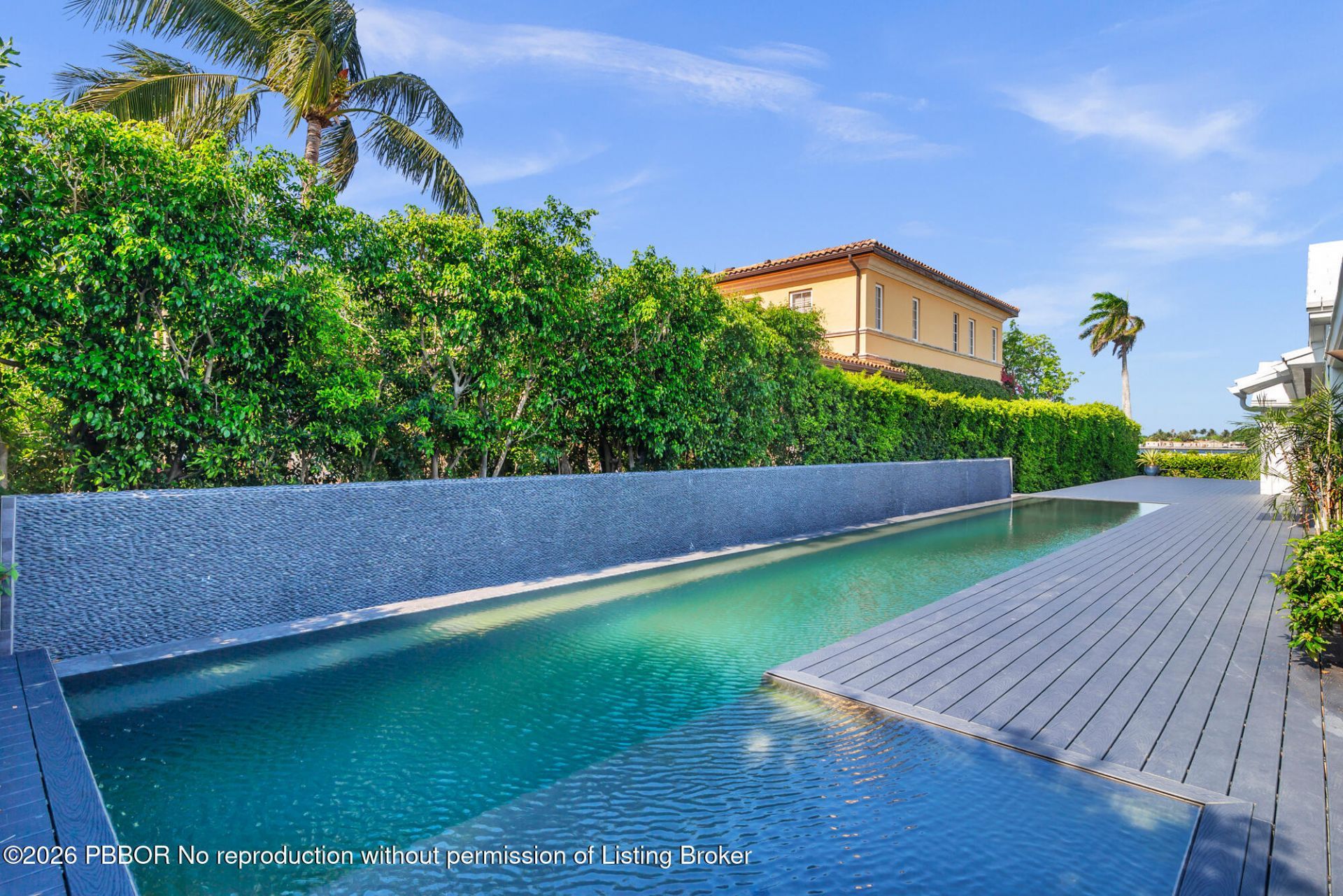 185 Almeria Road, West Palm Beach, FL 33405 Photo