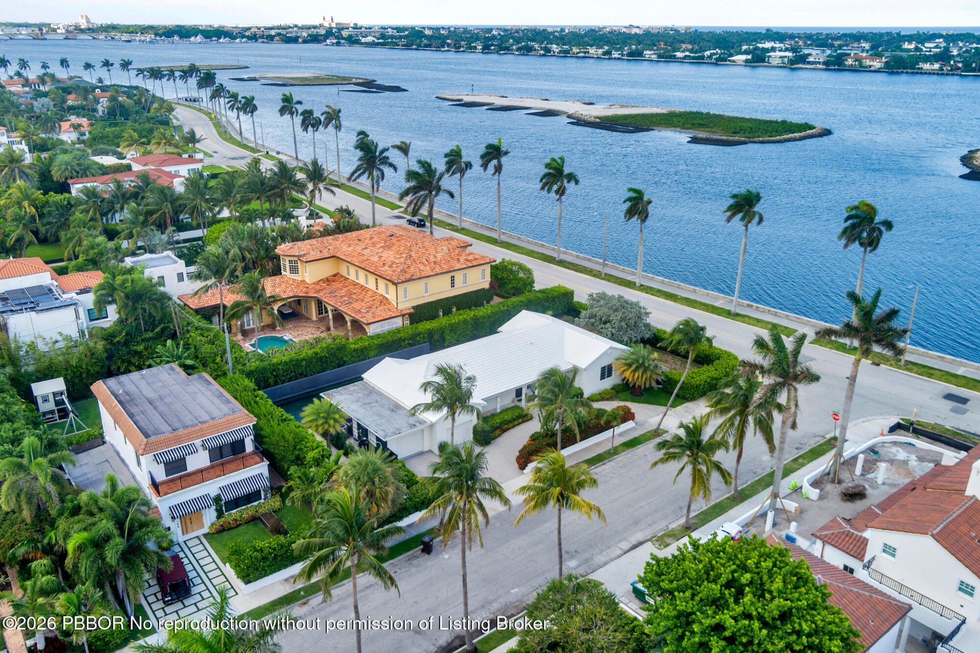 185 Almeria Road, West Palm Beach, FL 33405 Photo