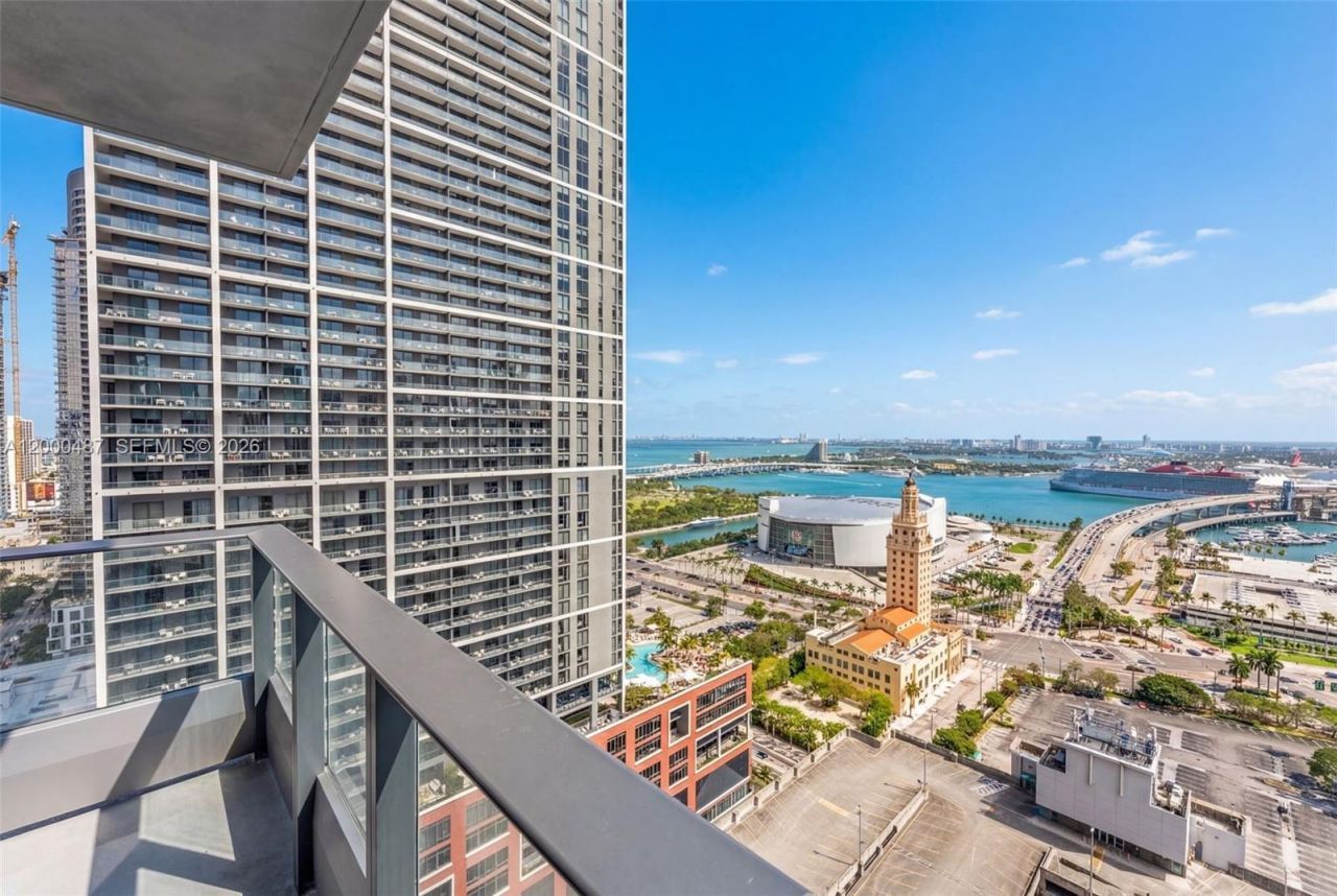 121 NE 5 St , Unit 3112, Miami, FL 33132 Photo