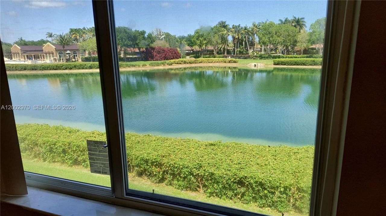 985 NE 34th Ave, Unit 204, Homestead, FL 33033 Photo