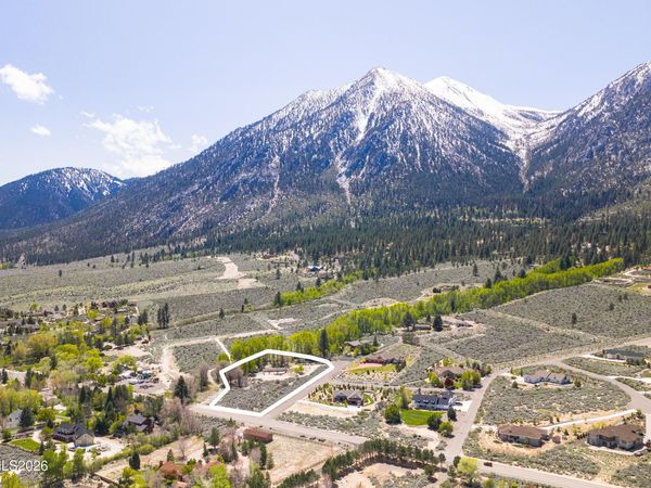 371 Canyon Creek Court, Gardnerville, NV 89460