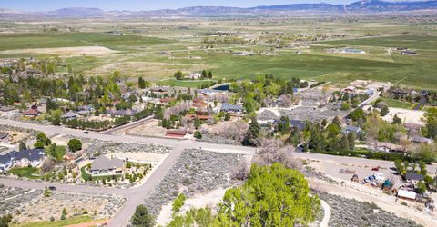 371 Canyon Creek Court, Gardnerville, NV 89460 Photo