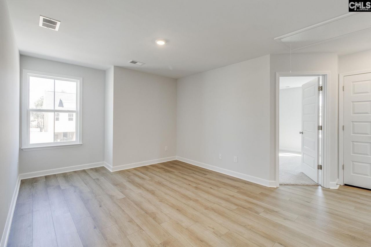 625 Falling Leaf Lane  Photo 25