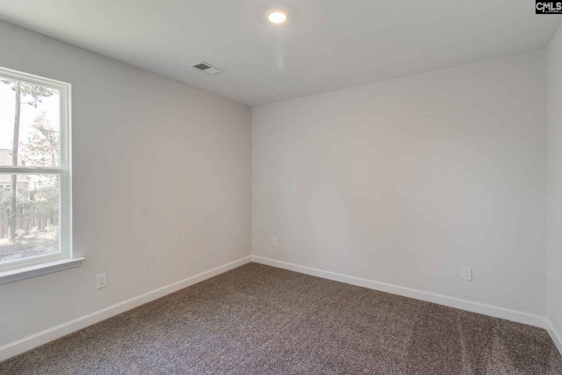 625 Falling Leaf Lane Photo 28