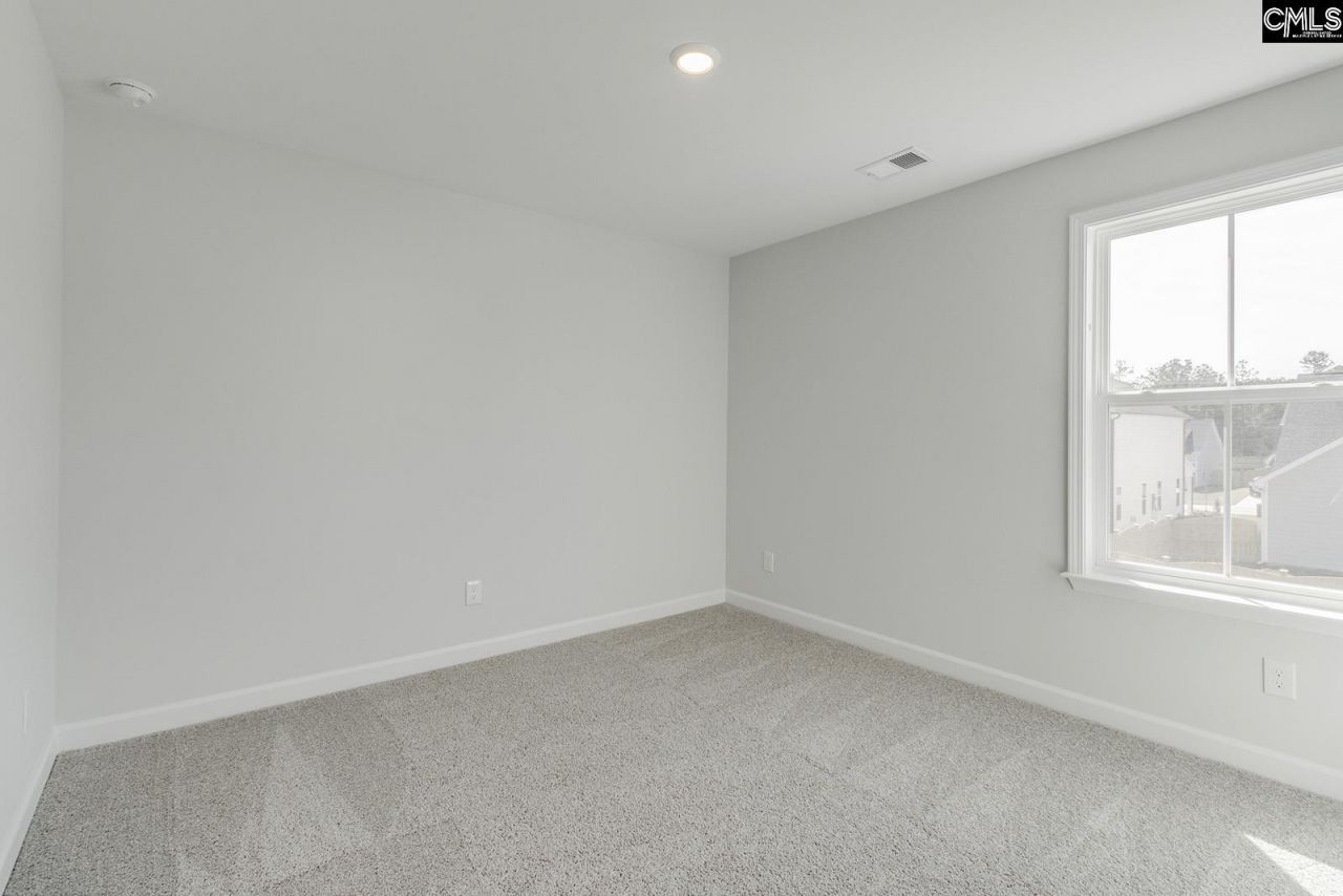 625 Falling Leaf Lane  Photo 29