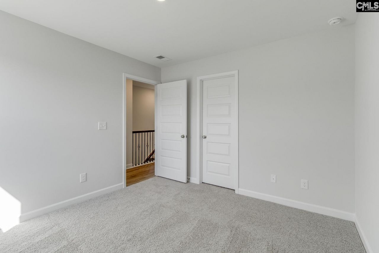 625 Falling Leaf Lane Photo 30