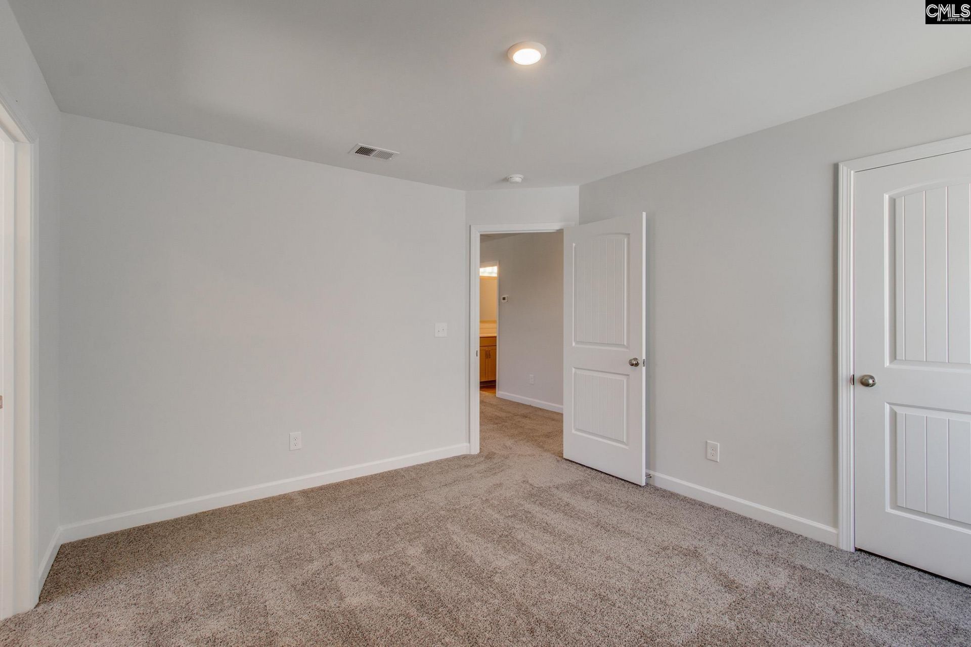 625 Falling Leaf Lane Photo 33