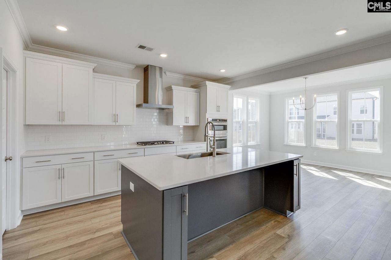 625 Falling Leaf Lane  Photo 8