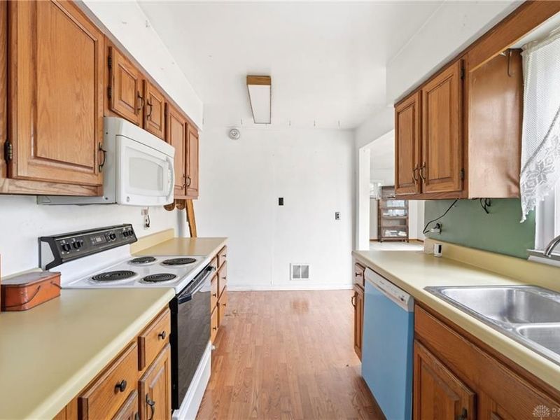 2762 Old Yellow Springs Road, Fairborn, OH 45324 Photo 10