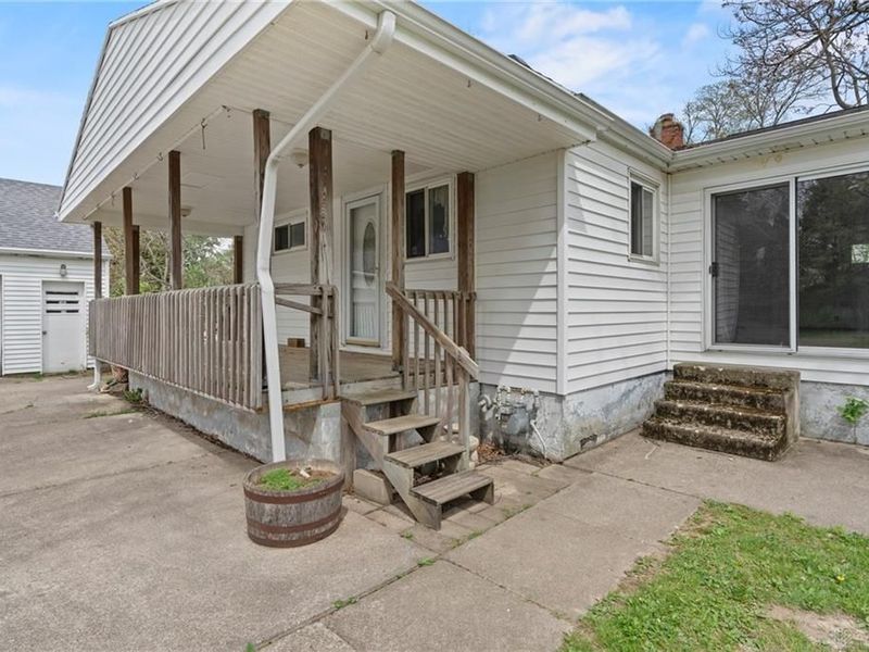 2762 Old Yellow Springs Road, Fairborn, OH 45324 Photo 5