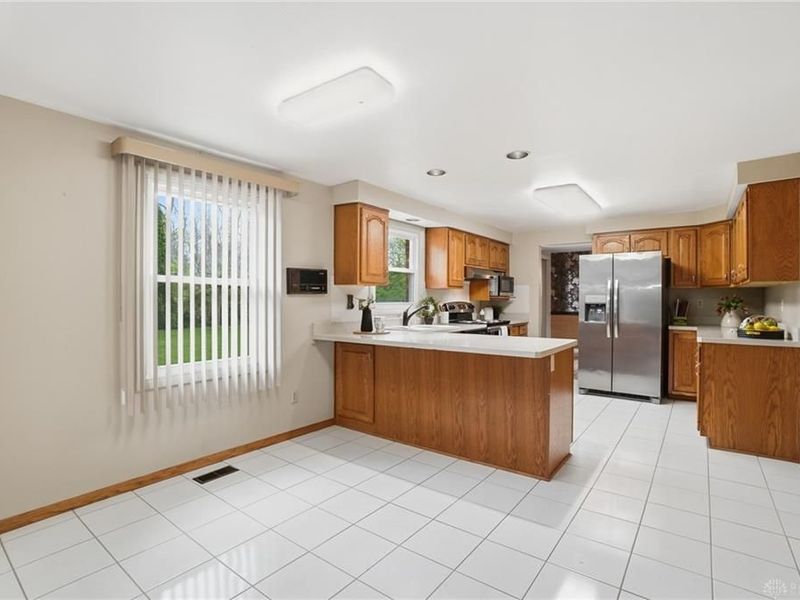 6650 Ranch Hill Drive, Clayton, OH 45415 Photo 17