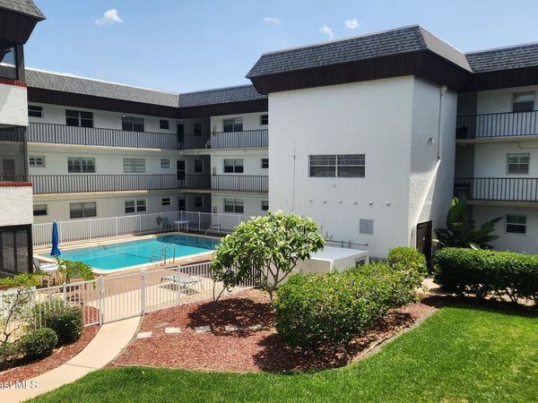 725 Port Malabar Boulevard NE , Unit 301, Palm Bay, FL 32905