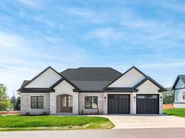 35 Crest Ridge Court, Rustburg, VA 24588