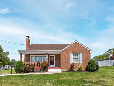 275 Seminole Drive, Madison Heights, VA 24572