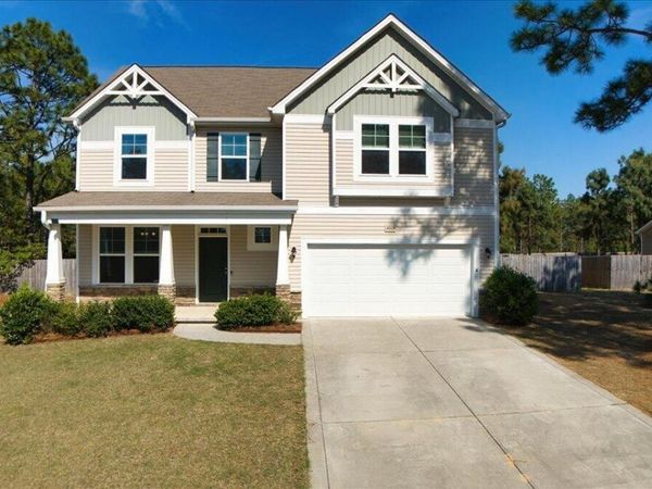 3015 Dana Lane, Aberdeen, NC 28315