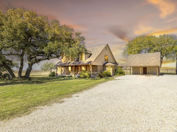 4680 Dreibrodt, San Marcos, TX 78666