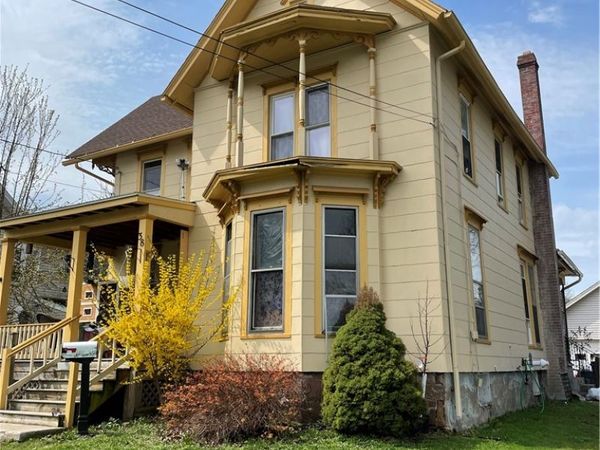 38 N Main Street , Holley, NY 14470