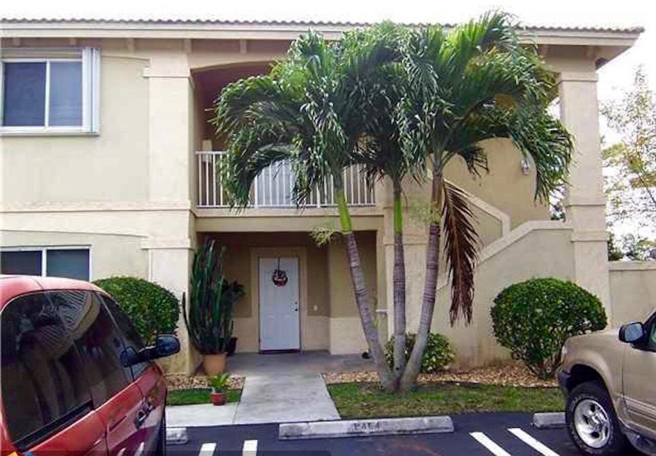 8460 NW 40th Street, Unit 84 60, Coral Springs, FL 33065 Photo
