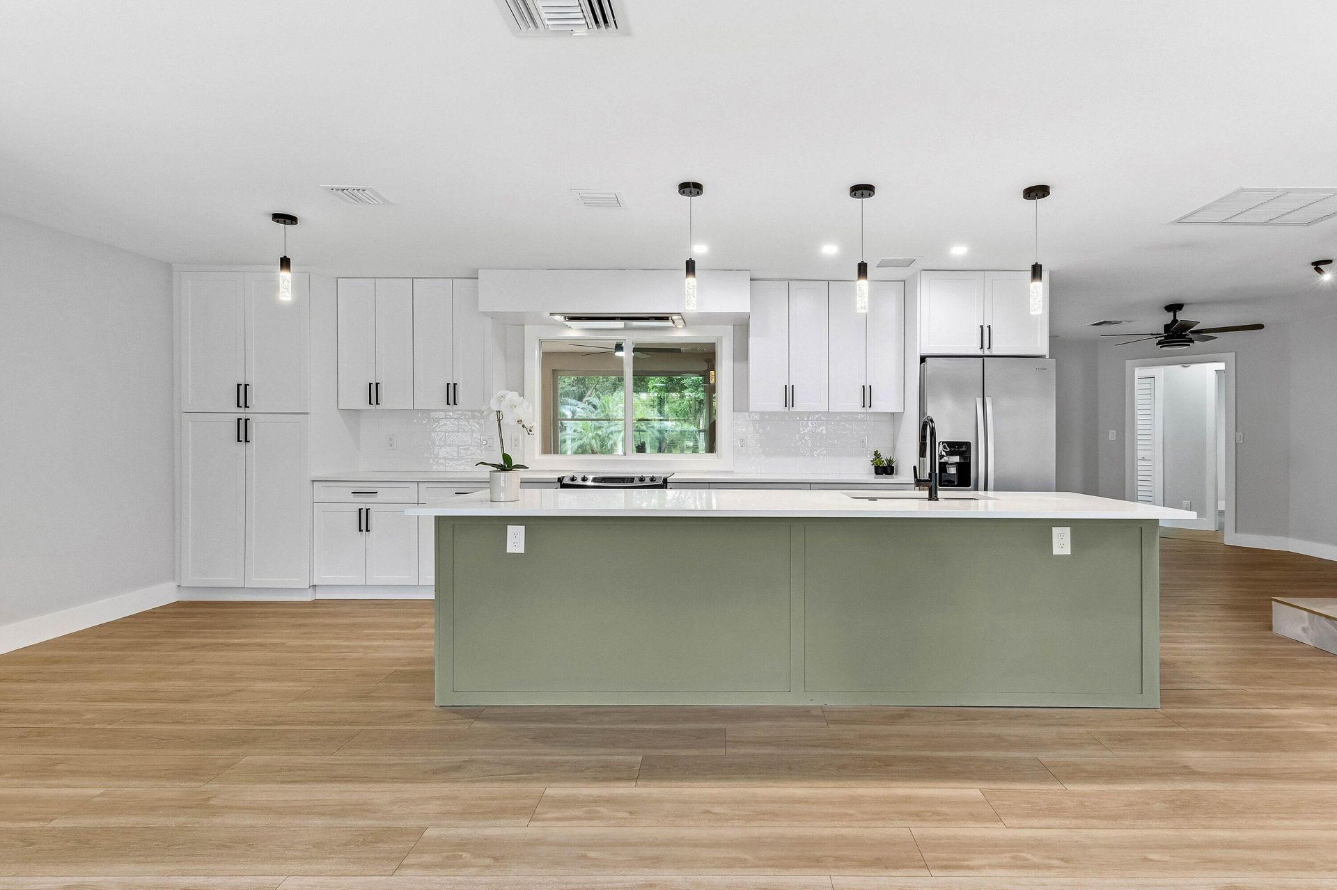 4397 Avocado Boulevard, West Palm Beach, FL 33411 Photo