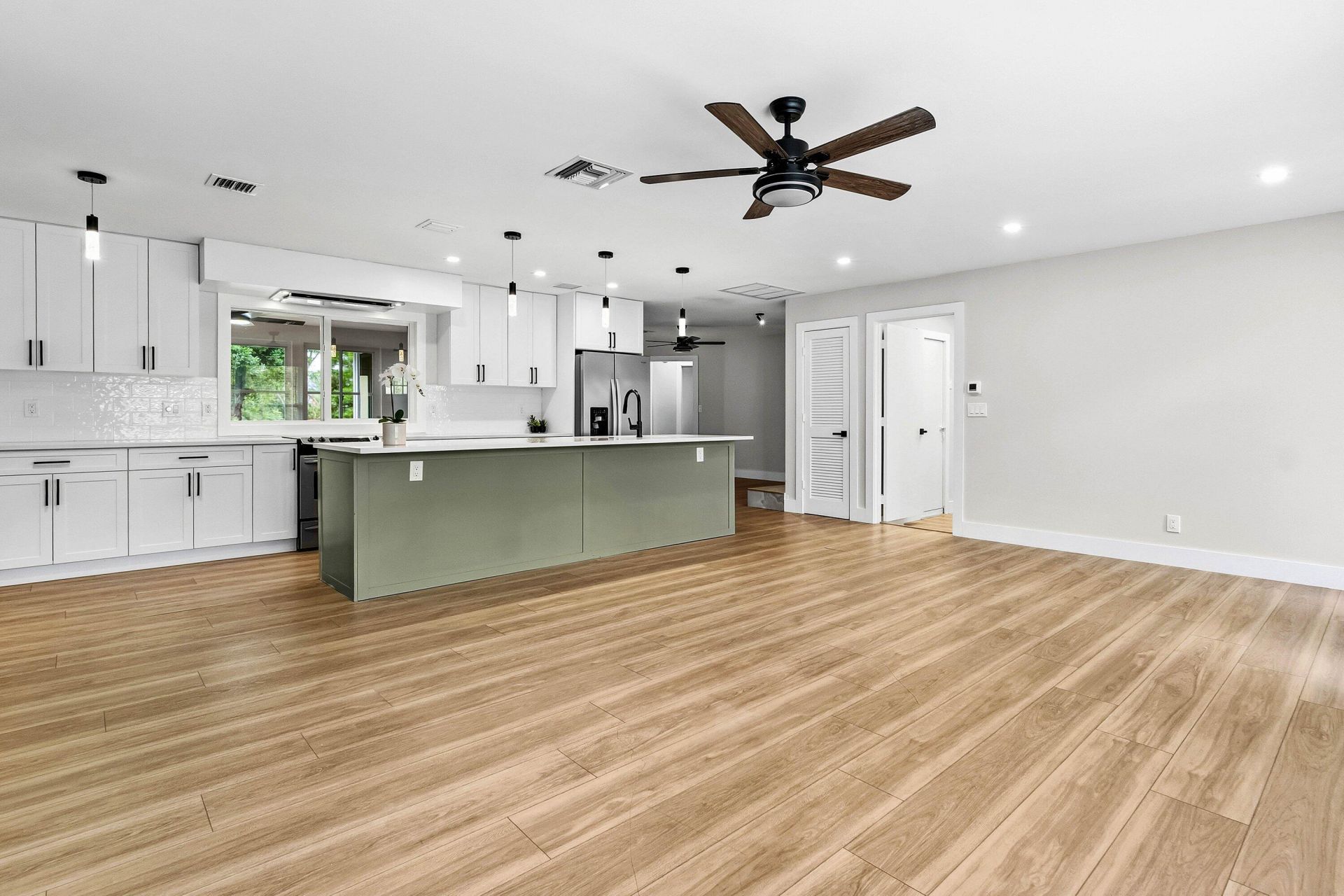 4397 Avocado Boulevard, West Palm Beach, FL 33411 Photo