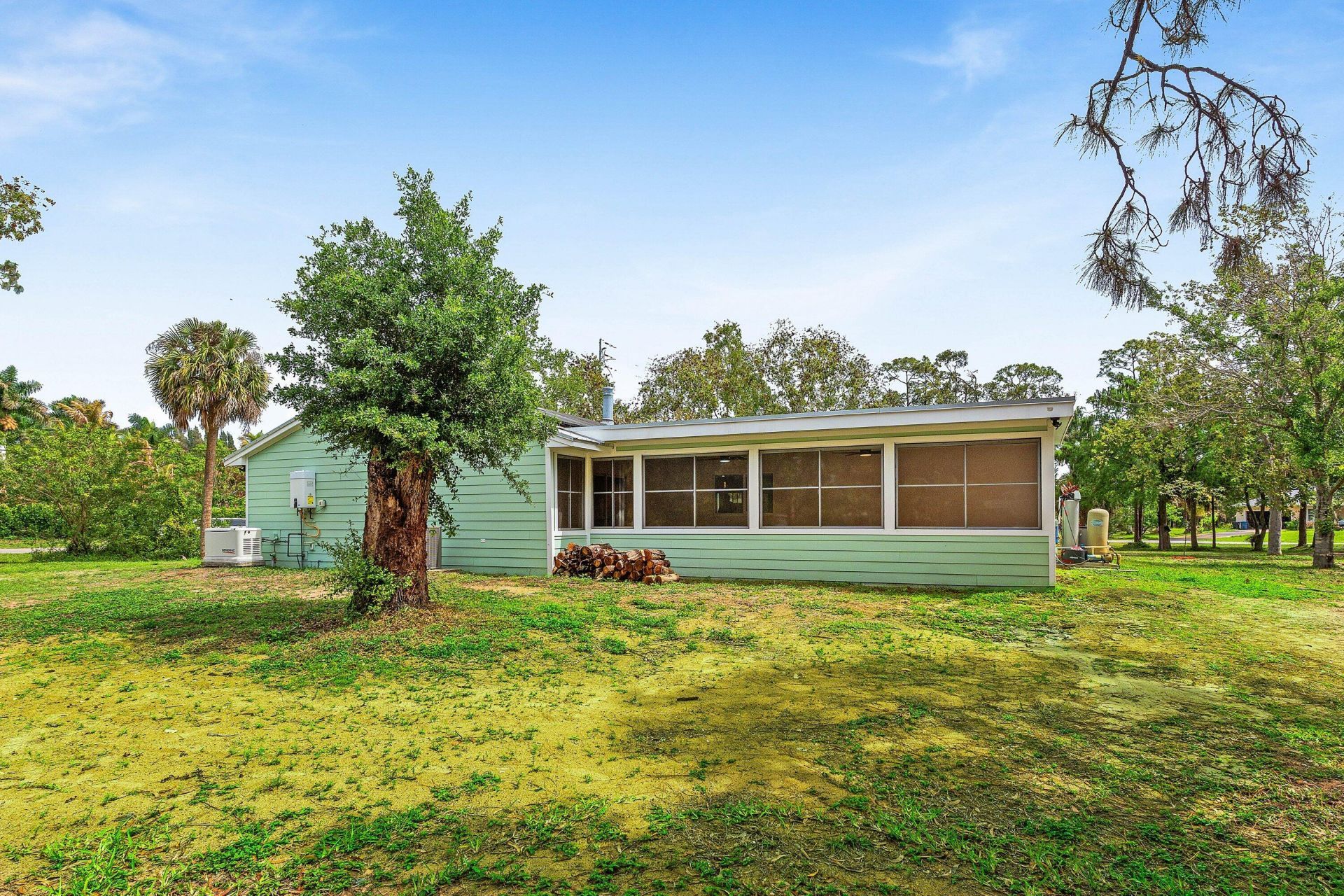 4397 Avocado Boulevard, West Palm Beach, FL 33411 Photo