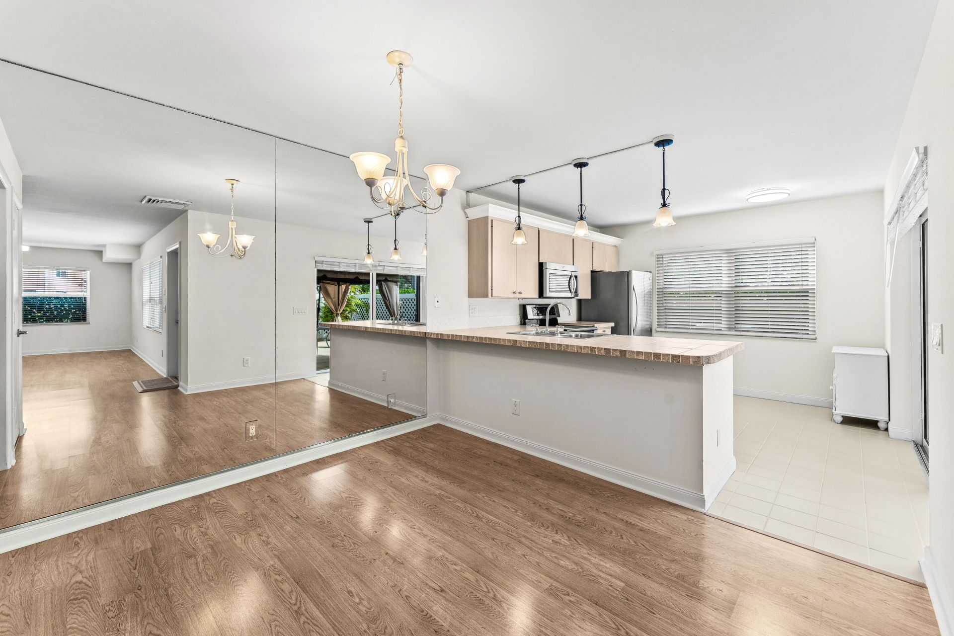 3136 Kingston Court, West Palm Beach, FL 33409 Photo