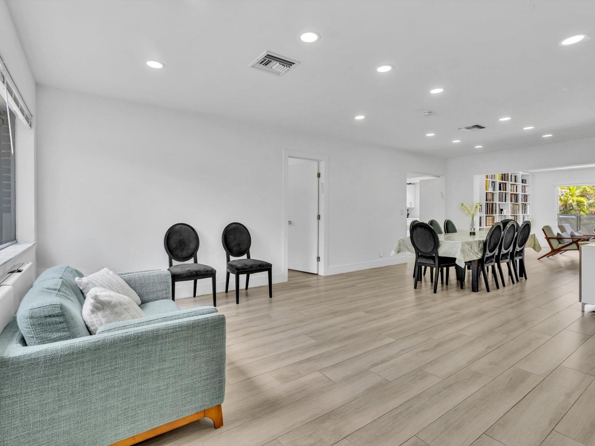 2003 N 42nd Avenue, Hollywood, FL 33021 Photo