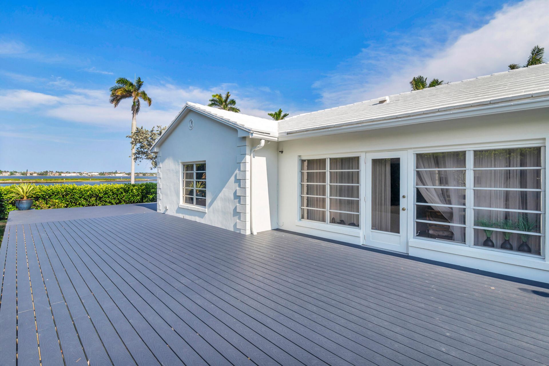 185 Almeria Road, West Palm Beach, FL 33405 Photo