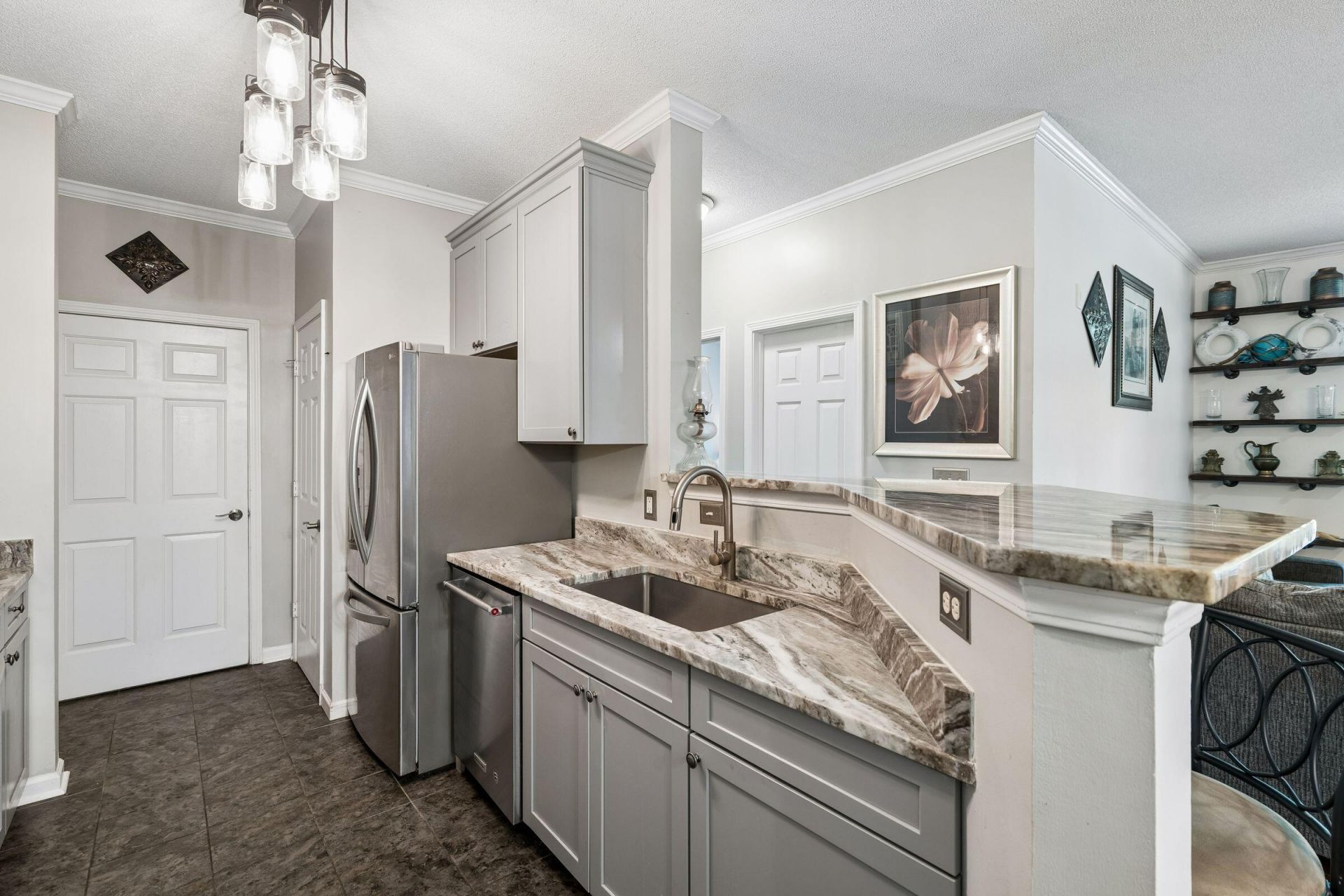 45 Sycamore Avenue Photo 21