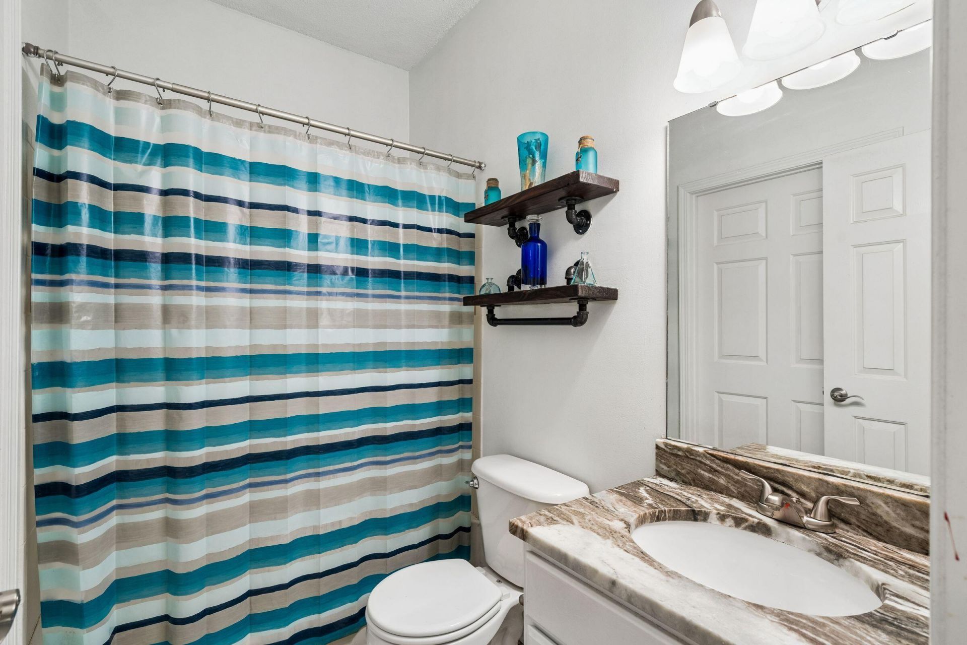 45 Sycamore Avenue Photo 41