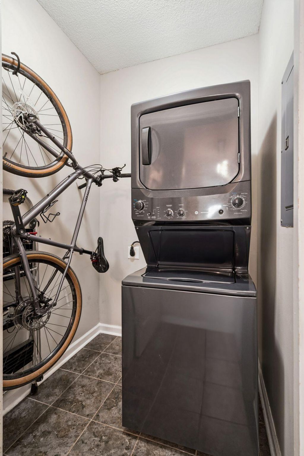 45 Sycamore Avenue Photo 43