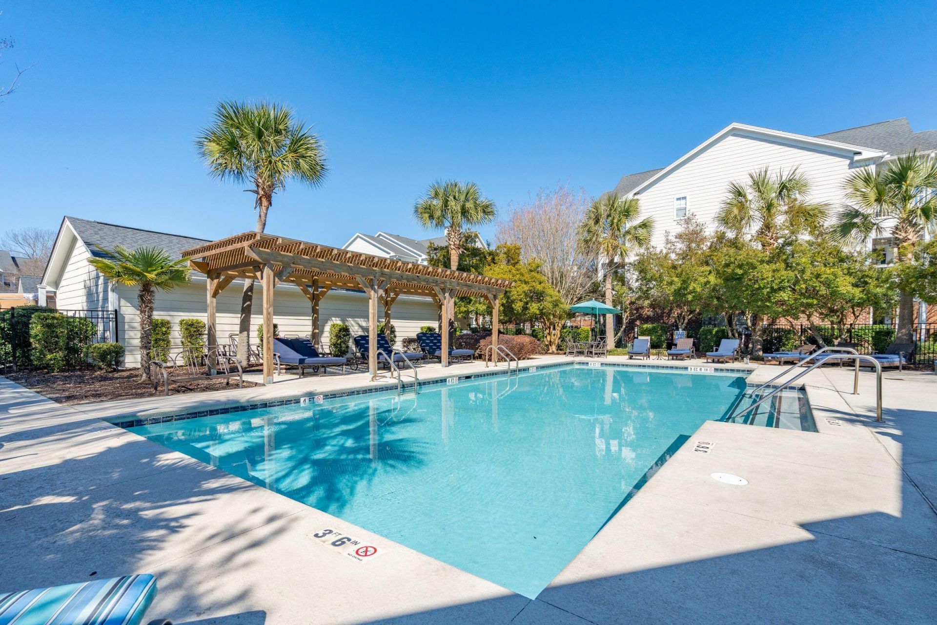 45 Sycamore Avenue Photo 55